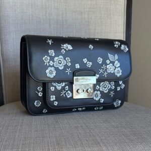 Michael Kors Black Sloan Editor Shoulder bag.